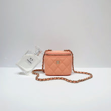 将图片加载到图库查看器,No.3981-Chanel Caviar Mini Vanity With Classic Chain (Brand New / 全新)