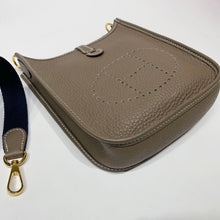 画像をギャラリービューアに読み込む, No.4487-Hermes Mini Evelyne TPM