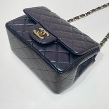 Charger l'image dans la galerie, No.4258-Chanel Lambskin Square Mini Classic Flap 17cm (Unused / 未使用品)