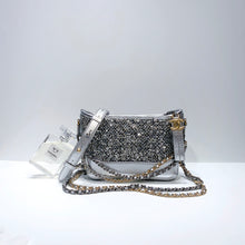 Charger l'image dans la galerie, No.3552-Chanel Sequin Small Gabrielle Hobo Bag