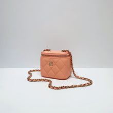 将图片加载到图库查看器,No.3981-Chanel Caviar Mini Vanity With Classic Chain (Brand New / 全新)