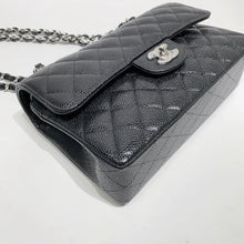 Load image into Gallery viewer, No.4439-Chanel Small Caviar Timeless Classic Flap 23cm (Brand New / 全新貨品)