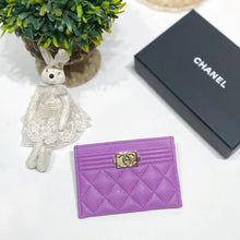 Load image into Gallery viewer, No.4212-Chanel Caviar Boy Card Holder
