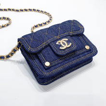 将图片加载到图库查看器,No.3889-Chanel Denim Double You Clutch With Chain( Brand New / 全新貨品)