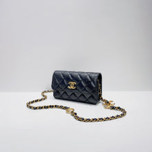 将图片加载到图库查看器,No.3929-Chanel Caviar Fit For You Phone Holder With Chain (Brand New / 全新貨品)