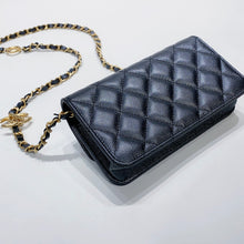 将图片加载到图库查看器,No.3929-Chanel Caviar Fit For You Phone Holder With Chain (Brand New / 全新貨品)