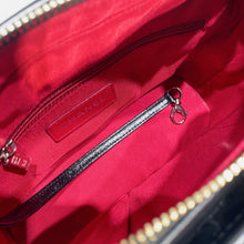 画像をギャラリービューアに読み込む, No.3860-Chanel Small Gabrielle Hobo Bag With Charms Limited Edition