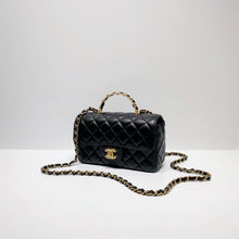 将图片加载到图库查看器,No.001613-1-Chanel Timeless Classic Mini With Top Handle (Brand New / 全新貨品)