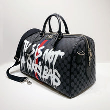 Load image into Gallery viewer, No.4015-Gucci x Balenciaga The Hacker Project Graffiti Medium Duffle Bag (Unused / 未使用品)