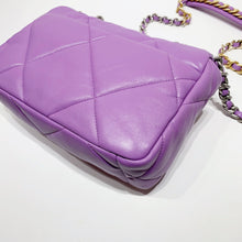 将图片加载到图库查看器,No.4103-Chanel 19 Small Handbag (Brand New / 全新貨品)