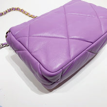 将图片加载到图库查看器,No.4103-Chanel 19 Small Handbag (Brand New / 全新貨品)