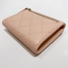 将图片加载到图库查看器,No.4117-Chanel Caviar Timeless Classic Short Wallet (Brand New / 全新貨品)