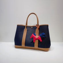 画像をギャラリービューアに読み込む, No.3756-Hermes Canvas & Negonda Garden Party 30