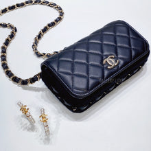 이미지를 갤러리 뷰어에 로드 , No.001305-Chanel All About Crochet Phone Holder With Chain (Brand New / 全新)