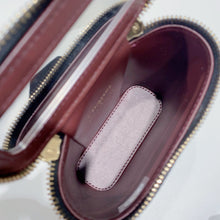 将图片加载到图库查看器,No.3809-Chanel Coco Beauty Vanity With Classic Chain (Brand New / 全新貨品)