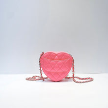 이미지를 갤러리 뷰어에 로드 , No.001342-2-Chanel CC In Love Heart Clutch With Chain (Brand New / 全新貨品)