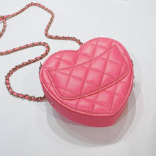 이미지를 갤러리 뷰어에 로드 , No.001342-2-Chanel CC In Love Heart Clutch With Chain (Brand New / 全新貨品)