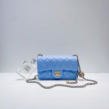 이미지를 갤러리 뷰어에 로드 , No.3579-Chanel Pearl Crush Mini Flap Bag 20cm (Brand New / 全新貨品)