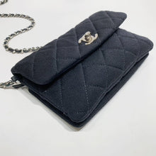 Charger l&#39;image dans la galerie, No.4342-Chanel Jersey Mini Flap Bag
