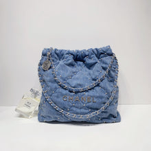 画像をギャラリービューアに読み込む, No.4520-Chanel Denim Small 22 Tote Bag
