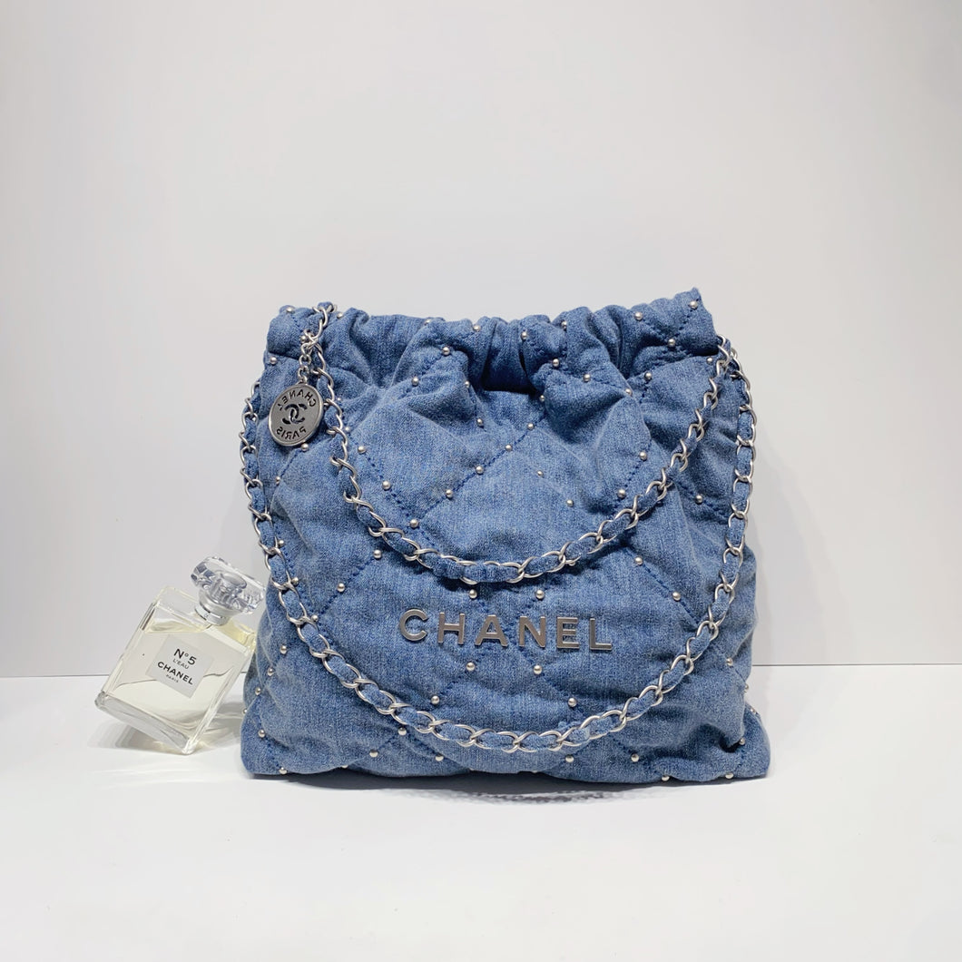 No.4520-Chanel Denim Small 22 Tote Bag