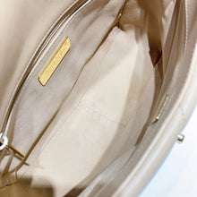 이미지를 갤러리 뷰어에 로드 , No.4448-Chanel 19 Small Handbag
