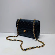 画像をギャラリービューアに読み込む, No.4508-Celine Triomphe Phone Bag
