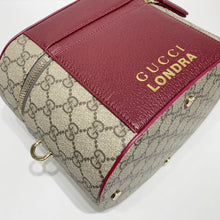 Charger l&#39;image dans la galerie, No.001687-Gucci Londra GG Vanity Case
