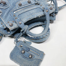 画像をギャラリービューアに読み込む, No.4493-Balenciaga Denim Neo Cagloe XS Handbag
