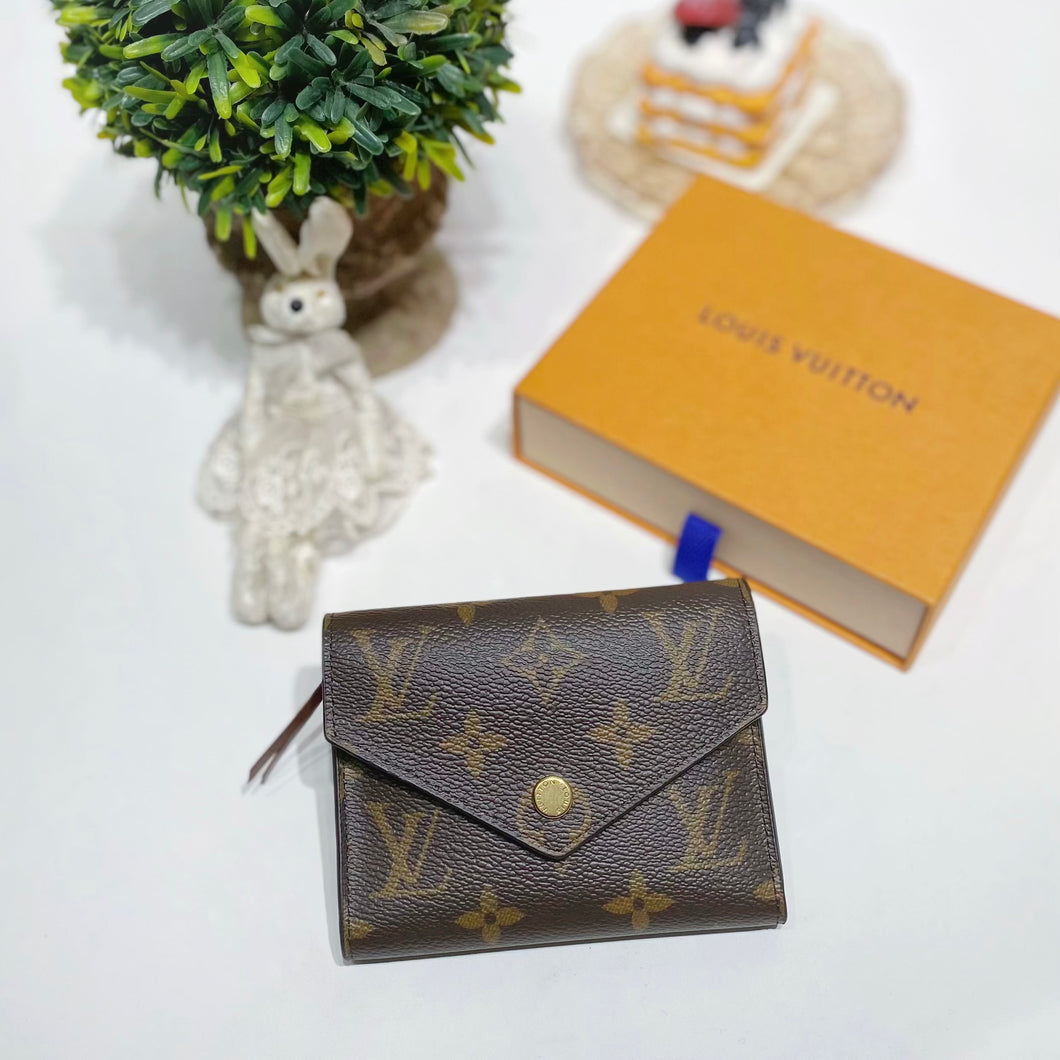 No.001689-4-Louis Vuitton Monogram Victorine Wallet (Brand New / 全新貨品)