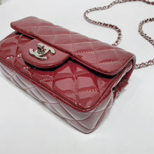 Charger l&#39;image dans la galerie, No.4345-Chanel Patent Timeless Classic Mini Flap Bag
