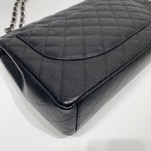 Load image into Gallery viewer, No.003007-Chanel Caviar Timeless Classic Maxi Jumbo Flap Bag
