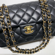 Charger l&#39;image dans la galerie, No.4370-Chanel Small Timeless Classic Flap 23cm
