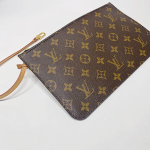No.4521-Louis Vuitton Monogram Pouch