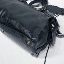 画像をギャラリービューアに読み込む, No.4494-Balenciaga Neo Cagloe Small Handbag
