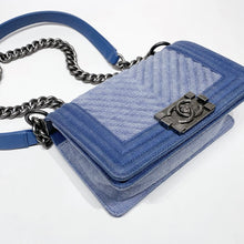 画像をギャラリービューアに読み込む, No.4518-Chanel Denim Small Boy 20cm
