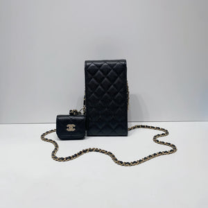 No.4486-Chanel Phone &amp; AirPods Pro Case With Chain