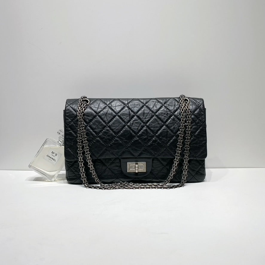 No.001677-2-Chanel Reissue 2.55 Jumbo Flap Bag