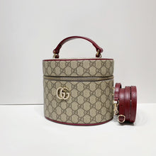 Charger l&#39;image dans la galerie, No.001687-Gucci Londra GG Vanity Case
