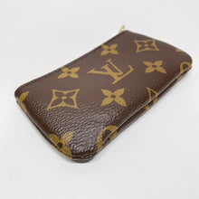 將圖片載入圖庫檢視器 No.001689-5-Louis Vuitton Monogram Key Pouch (Brand New / 全新貨品)
