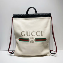 画像をギャラリービューアに読み込む, No.4354-Gucci Print Leather Backpack (Unused / 未使用品)
