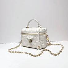 Charger l&#39;image dans la galerie, No.4491-Louis Vuitton Vanity PM Coussin

