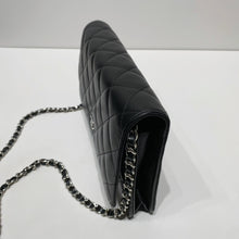 Charger l&#39;image dans la galerie, No.4344-Chanel Timeless Classic Wallet On Chain
