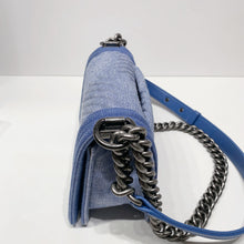画像をギャラリービューアに読み込む, No.4518-Chanel Denim Small Boy 20cm
