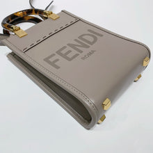 이미지를 갤러리 뷰어에 로드 , No.4299-Fendi Mini Sunshine Shopper Bag
