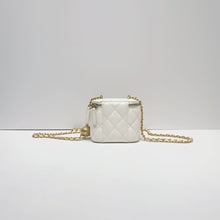 将图片加载到图库查看器，No.4388-Chanel Pearl Crush Vanity With Chain
