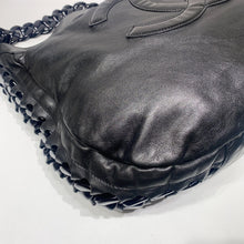 Load image into Gallery viewer, No.04562-Chanel Calfskin Modern Chain Hobo Bag
