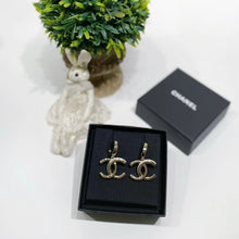 将图片加载到图库查看器，No.4298-Chanel Metal Coco Mark Earrings
