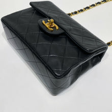 将图片加载到图库查看器，No.4332-Chanel Vintage Timeless Classic Flap Mini 17cm
