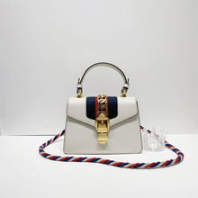 將圖片載入圖庫檢視器 No.4394-Gucci Sylvie Mini Shoulder Bag
